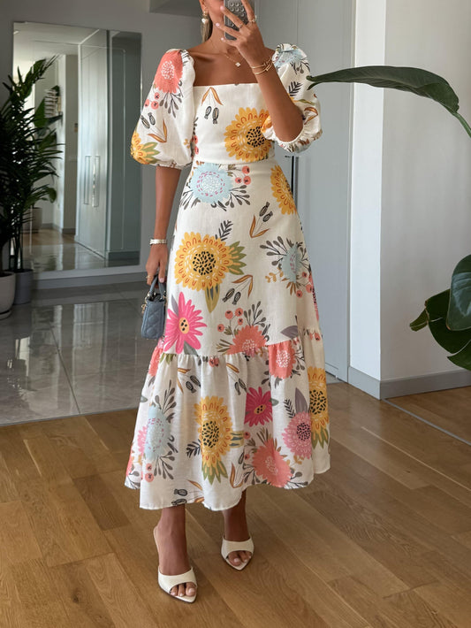 TOVA™ | Sommarklänning med blommönster och retrokänsla